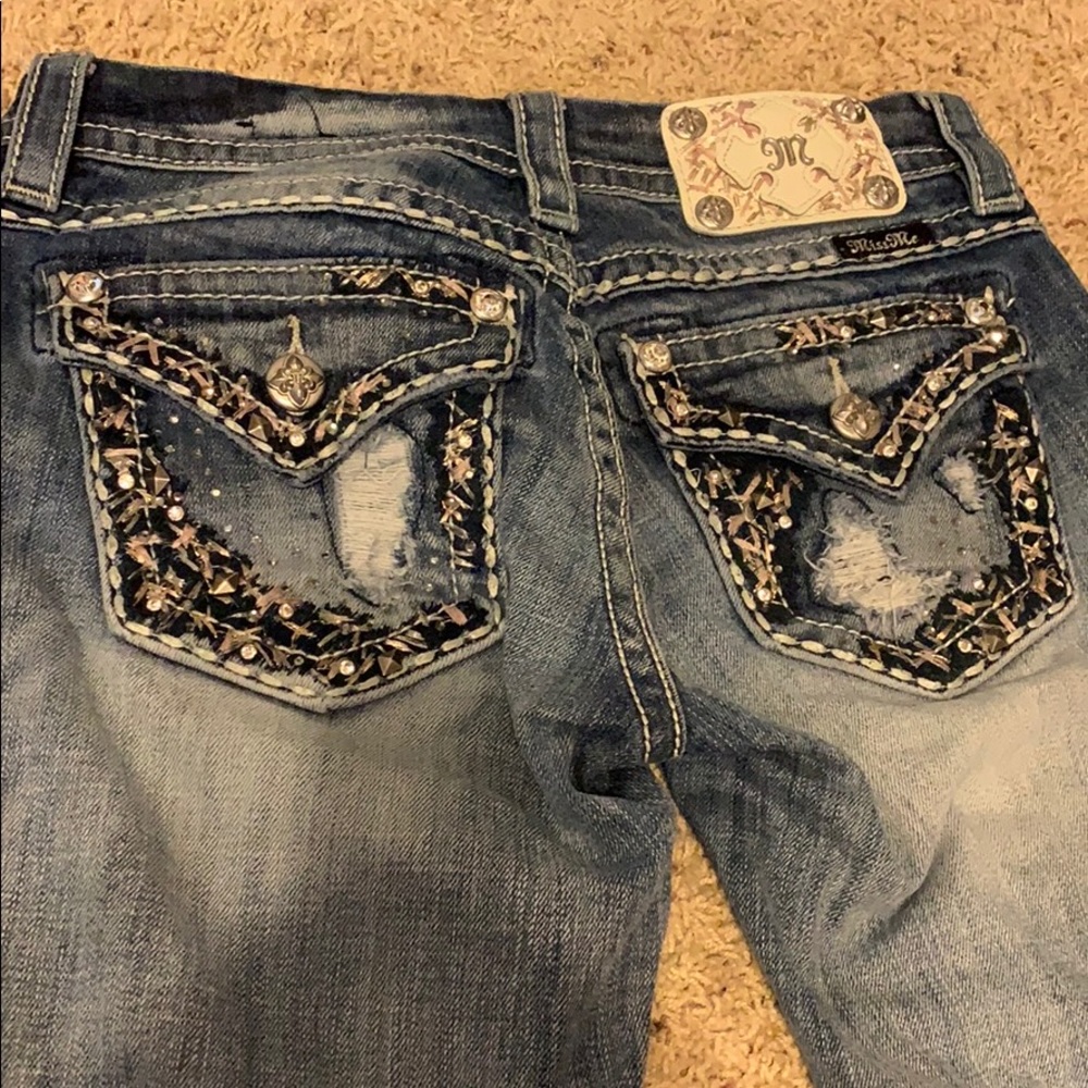 Cropped miss me jeans